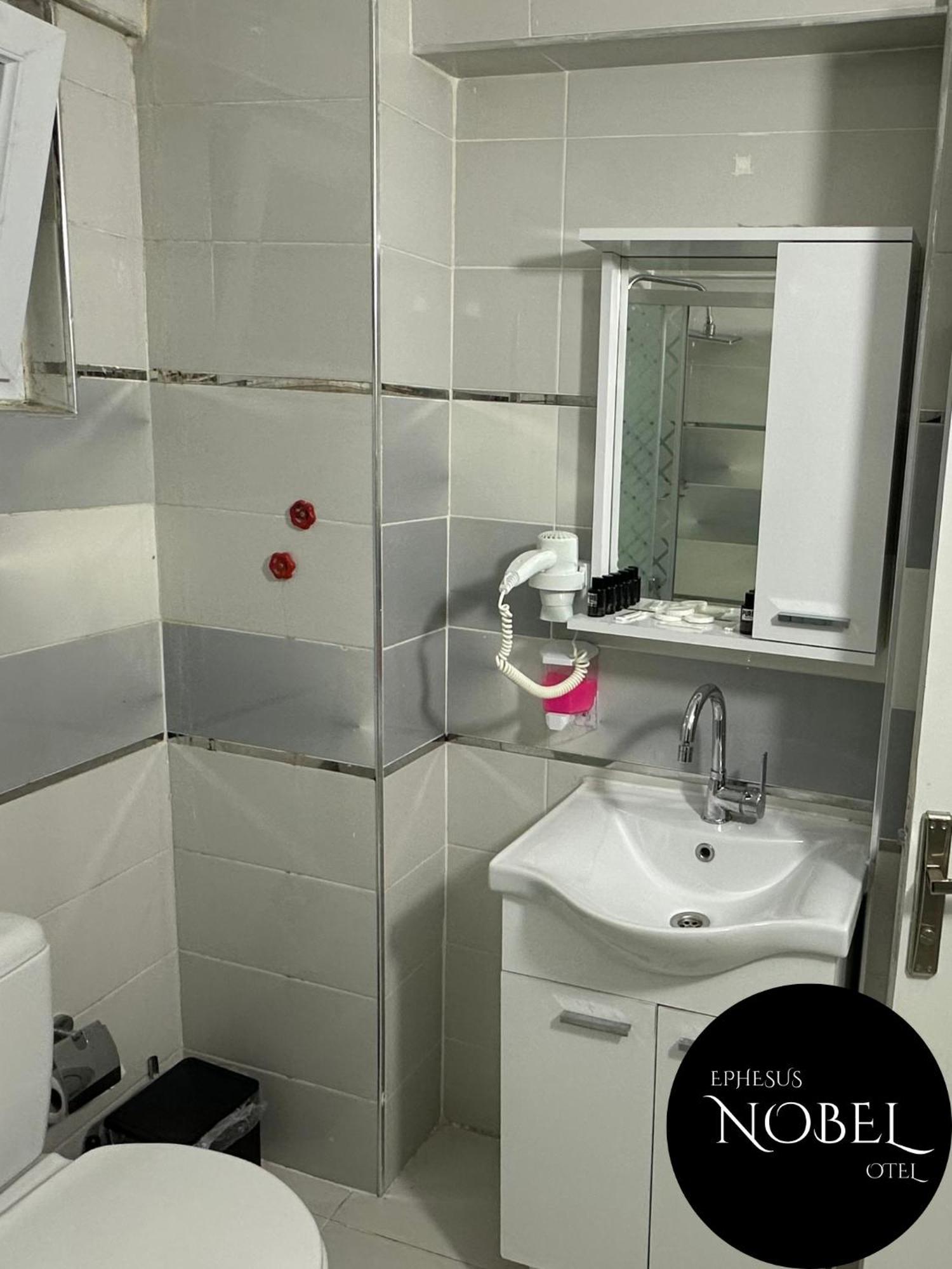 Ephesus Nobel Otel Selçuk Extérieur photo